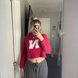 Cropped Adidas Nebraska hoodie